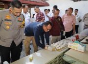 Komitmen Berantas Narkoba Anggota Satreskrim Polrestabes Surabaya di Tes Urine Mendadak