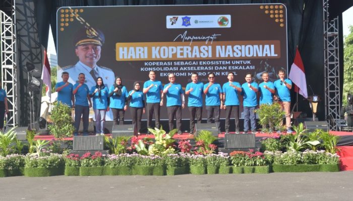 Puncak Harkopnas ke 77, Walikota Eri Ajak Gotong Royong Perkuat Ekonomi Mikro