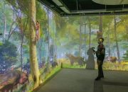 Pemkot Surabaya-LZY Visual Hiasi Tunnel TIJ-KBS dengan Video Mapping Bertema Suaka Margasatwa