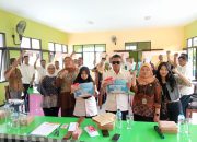 Bersama Bank Jatim, Dinsos Salurkan Bantuan KIP PPKS Jawara pada Disabilitas Netra